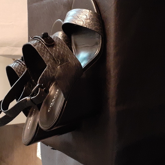 Coach Block heel Sandals - Picture 5 of 7